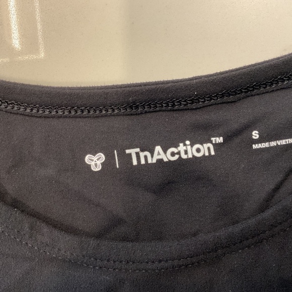 TNA Action Black Crewneck Long Sleeve Crop size Small - Picture 3 of 3